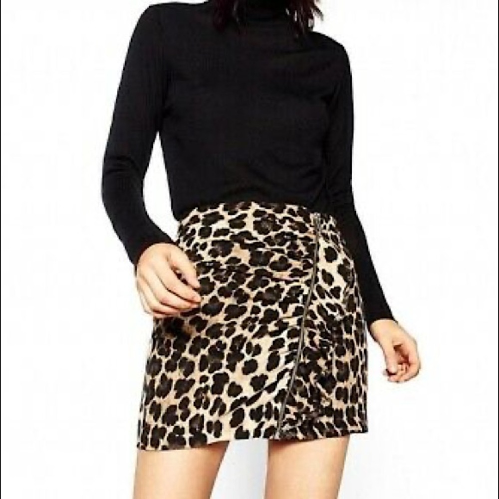 Zara collection Leopard ruffled Mini Skirt L